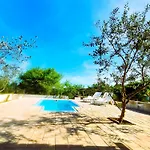Romantic Villa Cherry